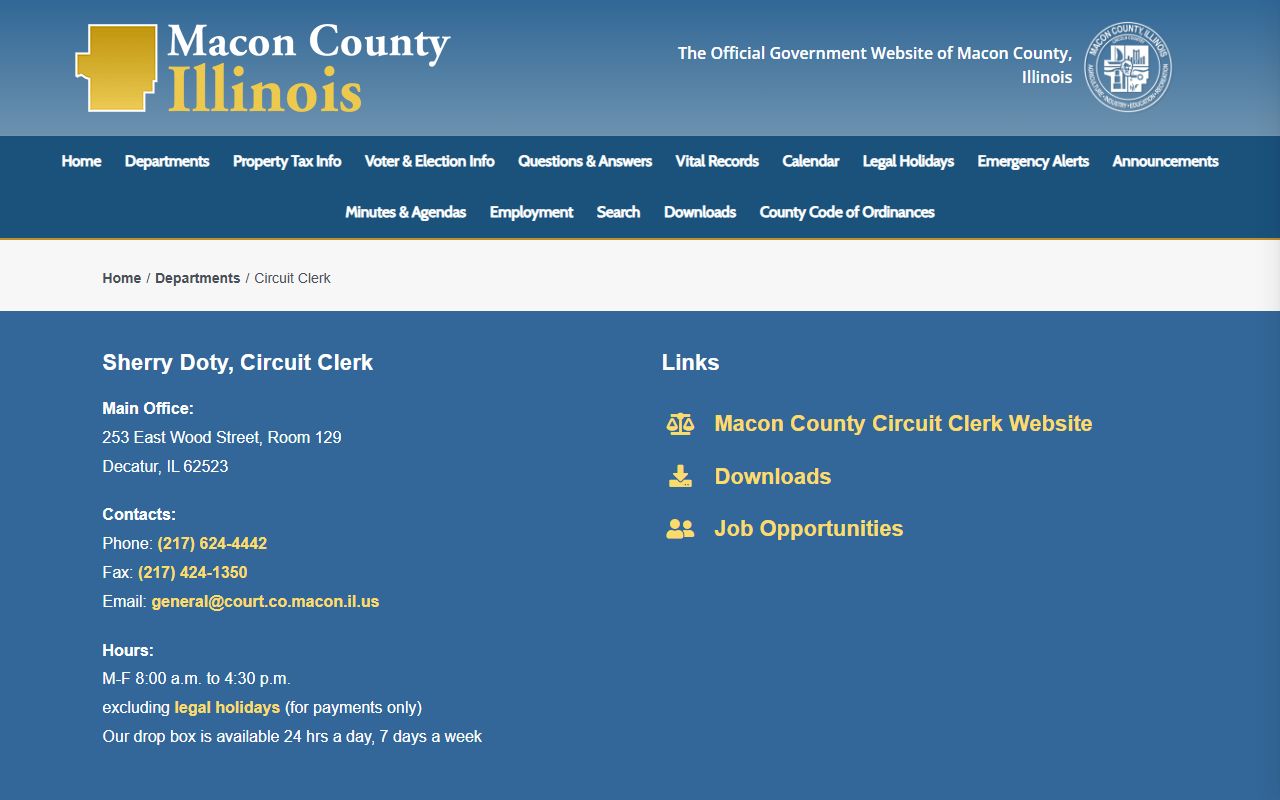 Macon County Circuit Court Clerk website showing records access information for Decatur Illinois